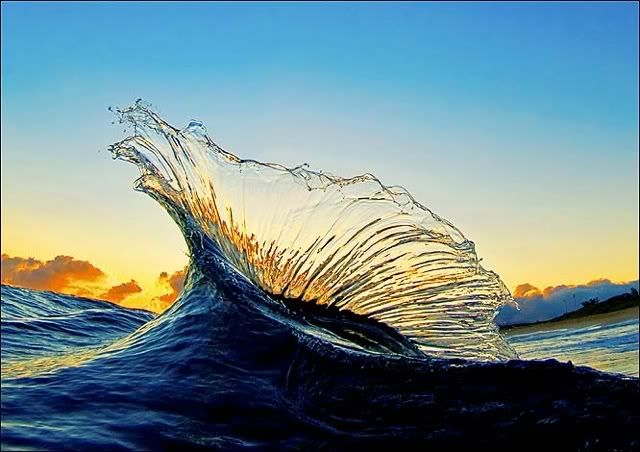 waves10.jpg