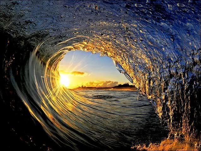 waves3.jpg