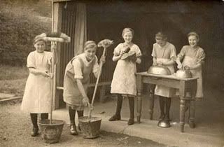 GIRLS DOING HOUSEWORK