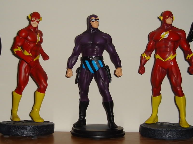 Flash Statue