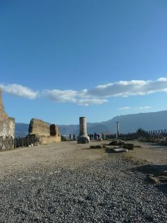 pompeiiii-1.jpg