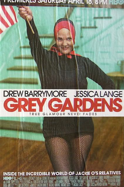 re: FIRST LOOK: Official Poster Art for HBO Films GREY GARDENS & New Photo!