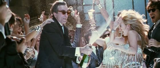 Photo Flash! NINE: The Movie Musical - Trailer Screencaps! 