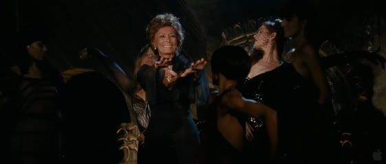 Photo Flash! NINE: The Movie Musical - Trailer Screencaps! 