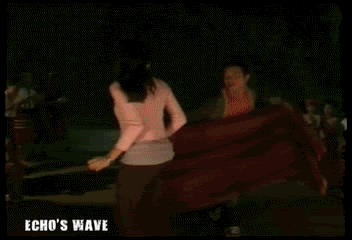 KIS-DANCE-10032008.gif