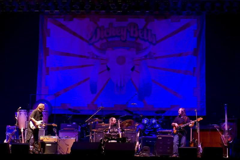 IMAGE: http://i93.photobucket.com/albums/l60/stoy17/CraigThatcher/IMG_20070531_9999_42.jpg