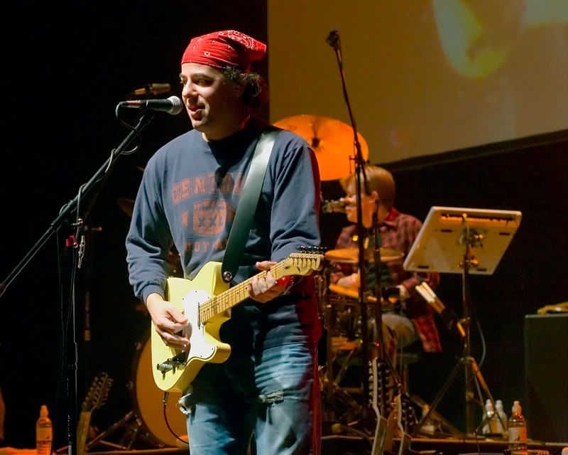 IMAGE: http://i93.photobucket.com/albums/l60/stoy17/TequilaSunrise-Eagles%20II/IMG_20070120_4532.jpg