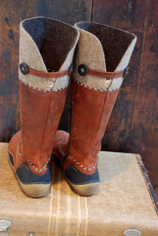 Merrell Women's SUEDE Felted Wool MOCCASIN Tall Knee High Hiking Boots