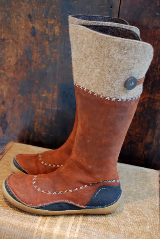 Merrell Women's SUEDE Felted Wool MOCCASIN Tall Knee High Hiking Boots