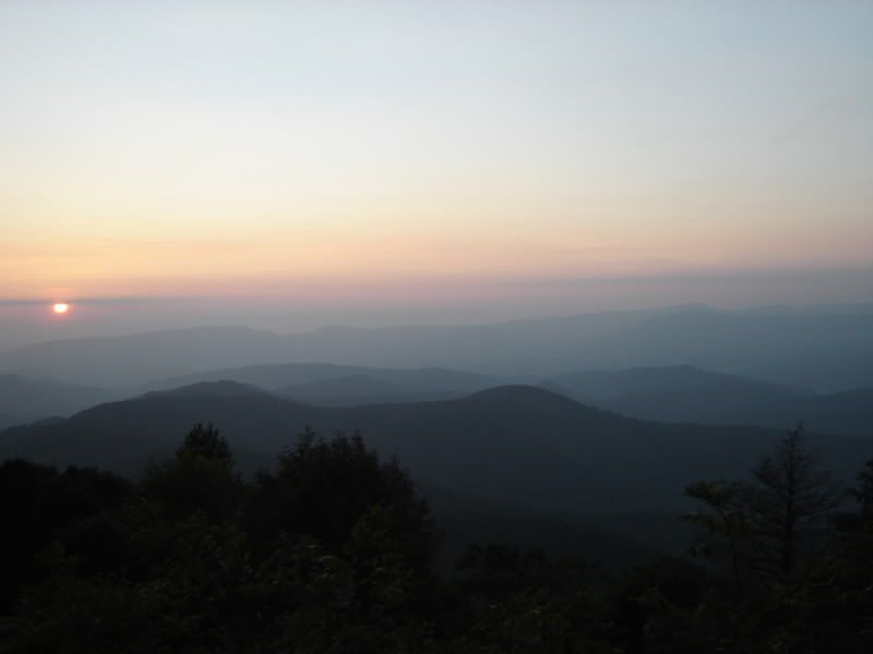 IMAGE: http://i93.photobucket.com/albums/l71/qc415/16sunset.jpg