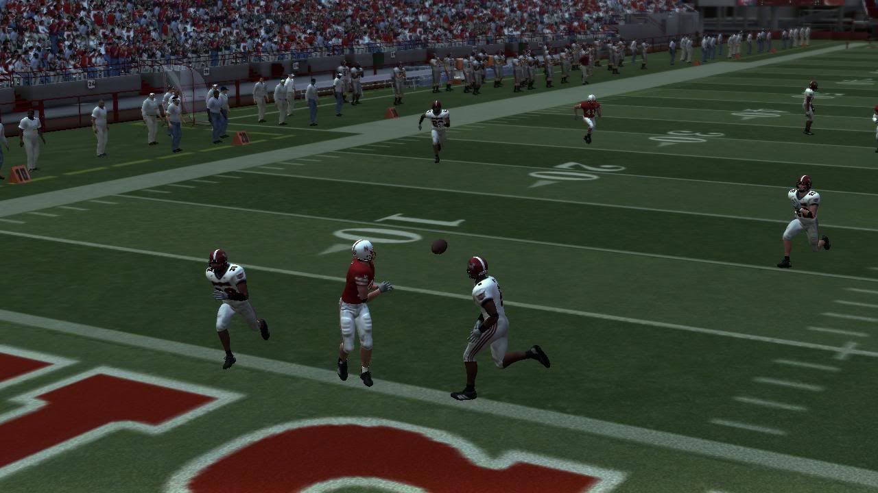 Pic-DS00-Huskers_08-10-06222054.jpg