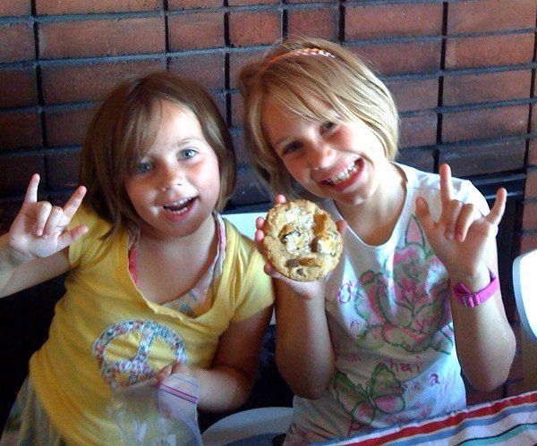 Lily &amp; Zoey Cookies